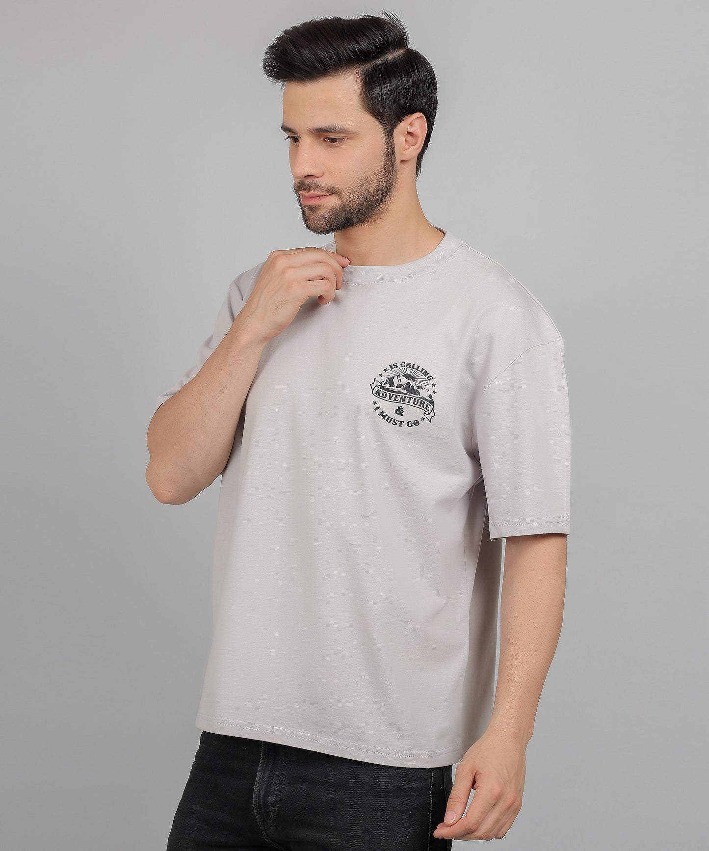 Unisex oversized graphic t‑shirt with bold streetwear artwork and relaxed fit in soft cotton