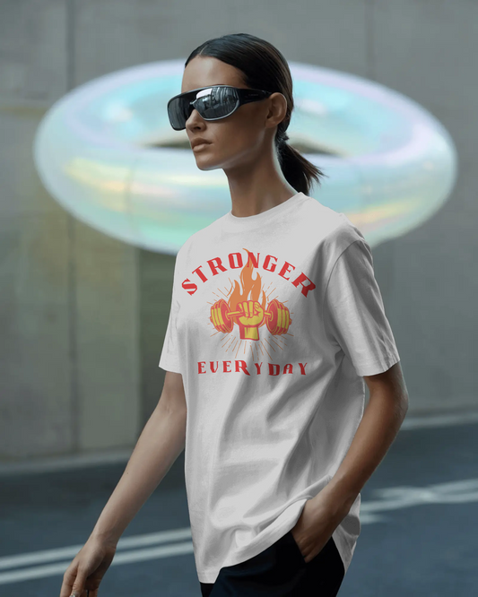 STRONG OVERSIZED T-SHIRT